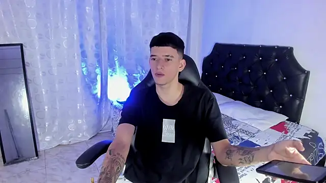 FrannBoy online show from 03-10-25, 07:18