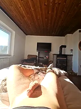 Snapshot of lukanikolic chatting on 11-06-25, 09:21 lukanikolic online show from 11-06-25, 09:21