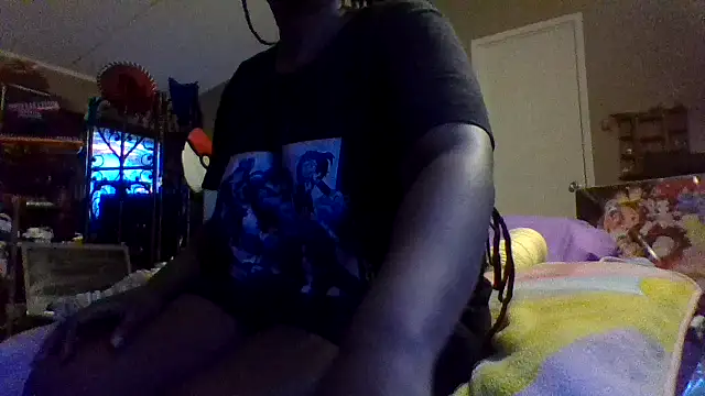 Snapshot of EbonyFetishQueen chatting on 06-02-26, 10:56 EbonyFetishQueen online show from 06-02-26, 10:56