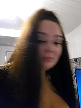 Snapshot of Britishbella chatting on 12-26-24, 12:57 Britishbella online show from 12-26-24, 12:57