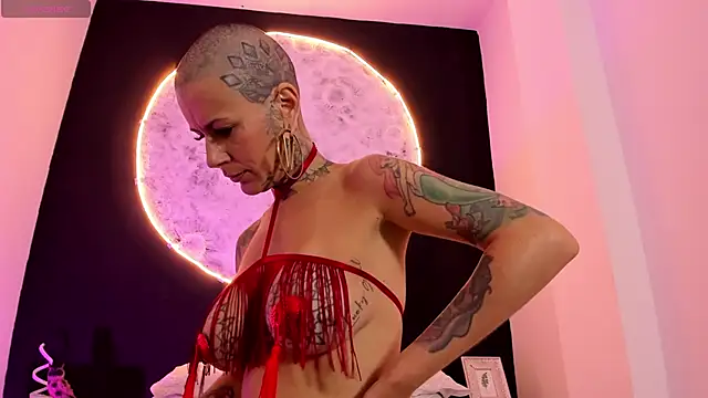 GinebraaFox  online show from 02-22-25, 05:13