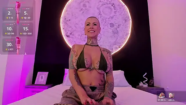 GinebraaFox  online show from 03-12-25, 02:34