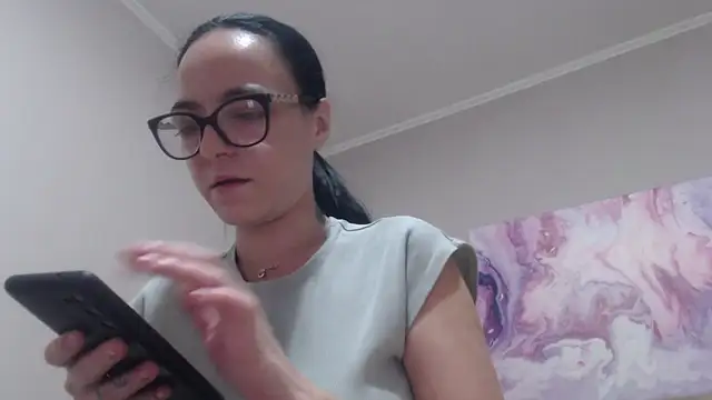 Snapshot of IzabelllNoir chatting on 06-29-26, 05:35 IzabelllNoir online show from 06-29-26, 05:35