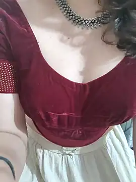 Brown Maxi online show from 02-02-25, 09:40