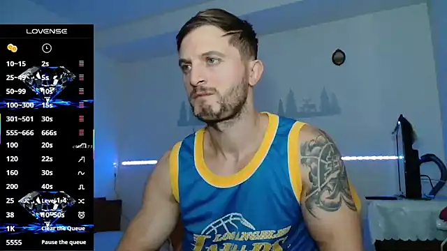 Snapshot of cuple_hoot_ chatting on 10-05-25, 07:56 cuple hoot online show from 10-05-25, 07:56