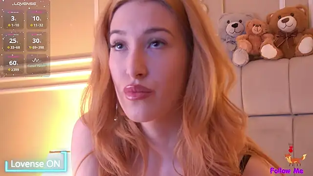 Snapshot of SerenaBennet chatting on 01-22-25, 06:20 SerenaBennet online show from 01-22-25, 06:20