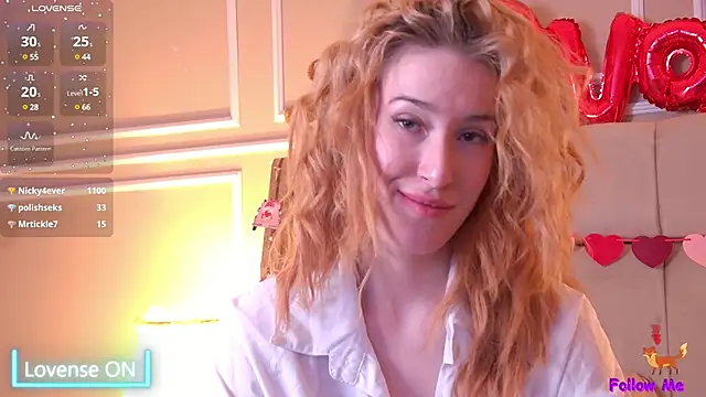 Snapshot of SerenaBennet chatting on 02-15-25, 01:31 SerenaBennet online show from 02-15-25, 01:31
