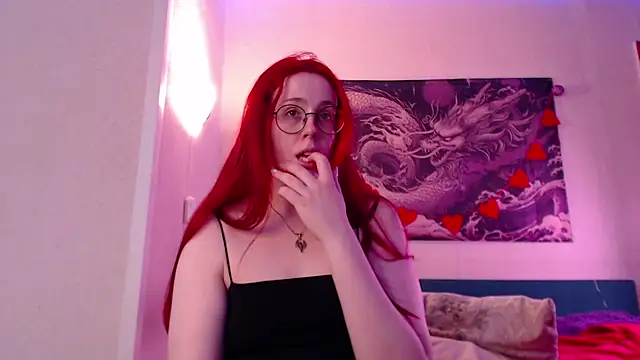 Snapshot of VanessaLincum chatting on 04-21-26, 06:31 VanessaLincum online show from 04-21-26, 06:31