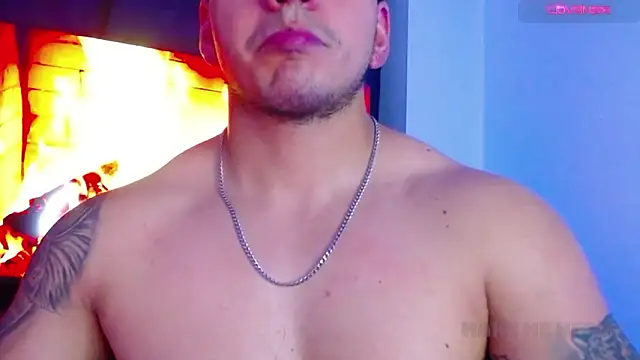 Marc  Waatson online show from 03-08-26, 02:04