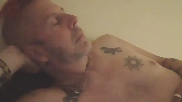 Snapshot of SHARPSkinhead chatting on 07-13-26, 09:50 SHARPSkinhead online show from 07-13-26, 09:50