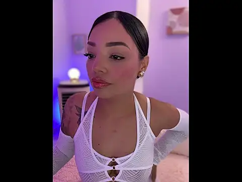 Sara LipsX online show from 02-01-26, 02:54