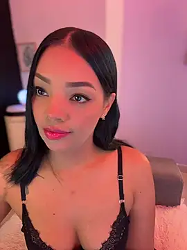 Sara LipsX online show from 03-21-26, 01:32