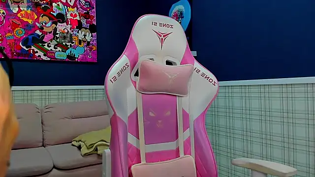 Snapshot of Angel_Sapphire_ chatting on 12-06-24, 08:15 Angel Sapphire online show from 12-06-24, 08:15