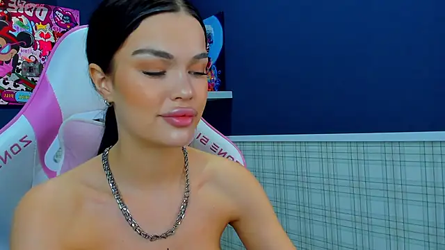 Snapshot of Angel_Sapphire_ chatting on 12-06-24, 11:22 Angel Sapphire online show from 12-06-24, 11:22