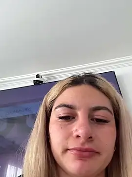 AtheneaRossi online show from 02-27-26, 09:48