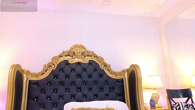 AdelinaVans online show from 04-11-26, 11:25