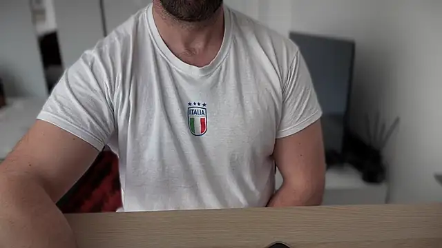 Mr Beef online show from 02-17-25, 01:21