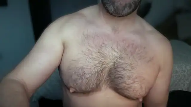 Mr Beef online show from 12-18-25, 01:17