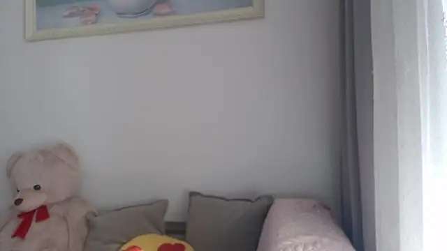  JustmeHere  online show from 12-17-25, 10:54