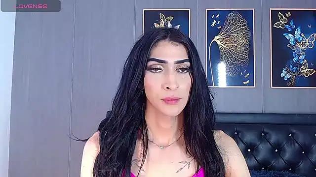 Snapshot of Evelynn_sex_ chatting on 01-04-25, 01:21 Evelynn sex online show from 01-04-25, 01:21