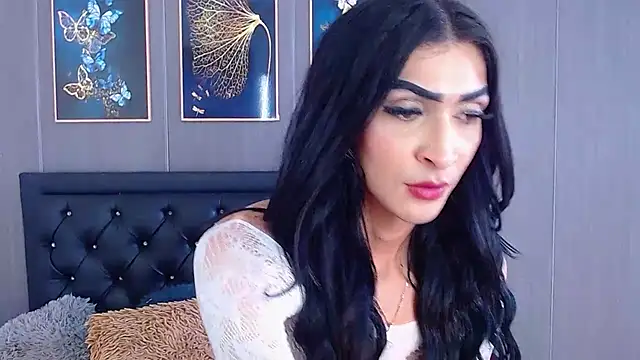 Snapshot of Evelynn_sex_ chatting on 01-14-25, 01:49 Evelynn sex online show from 01-14-25, 01:49