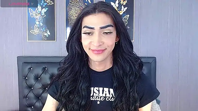 Snapshot of Evelynn_sex_ chatting on 01-18-25, 01:40 Evelynn sex online show from 01-18-25, 01:40