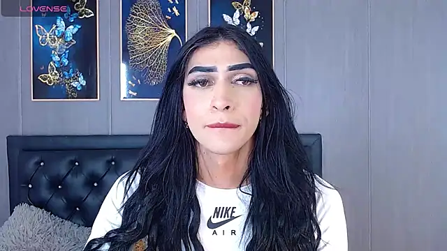 Snapshot of Evelynn_sex_ chatting on 01-31-25, 01:12 Evelynn sex online show from 01-31-25, 01:12