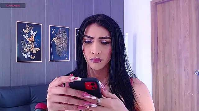 Snapshot of Evelynn_sex_ chatting on 09-13-25, 03:12 Evelynn sex online show from 09-13-25, 03:12