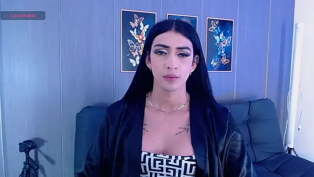 Snapshot of Evelynn_sex_ chatting on 09-19-25, 02:18 Evelynn sex online show from 09-19-25, 02:18