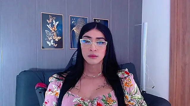 Snapshot of Evelynn_sex_ chatting on 10-12-25, 02:16 Evelynn sex online show from 10-12-25, 02:16