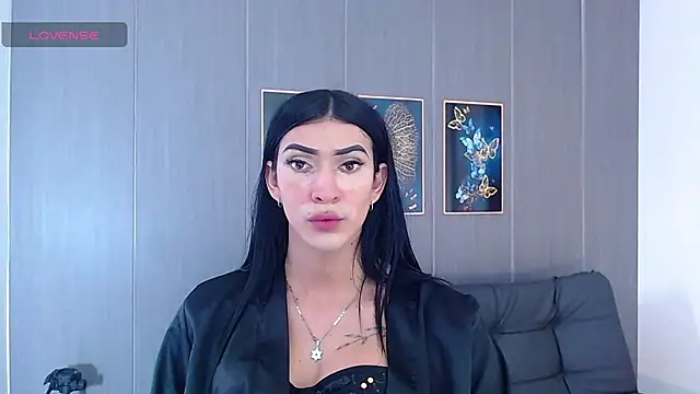 Snapshot of Evelynn_sex_ chatting on 10-15-25, 02:28 Evelynn sex online show from 10-15-25, 02:28
