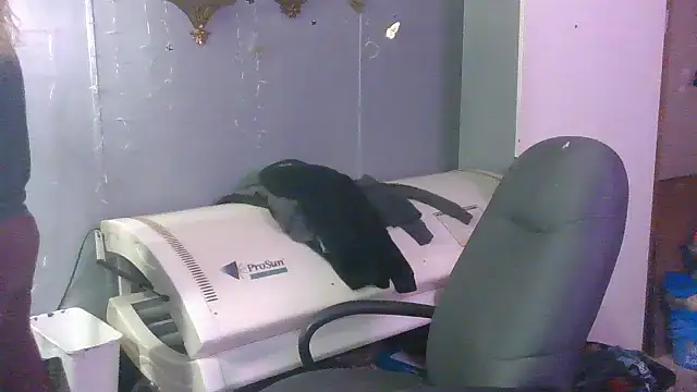 Snapshot of Lisalovely6981 chatting on 03-18-25, 10:03 Lisalovely6981 online show from 03-18-25, 10:03