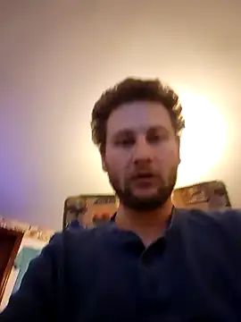 Snapshot of Seymour93 chatting on 01-04-25, 11:48 Seymour93 online show from 01-04-25, 11:48