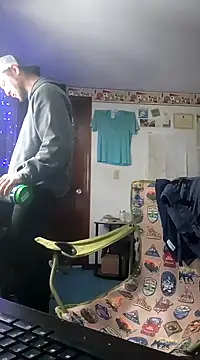 Snapshot of Seymour93 chatting on 01-09-25, 06:26 Seymour93 online show from 01-09-25, 06:26