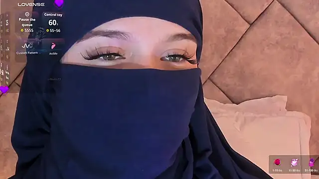 Snapshot of anna-henao chatting on 11-14-25, 07:12 anna-henao online show from 11-14-25, 07:12