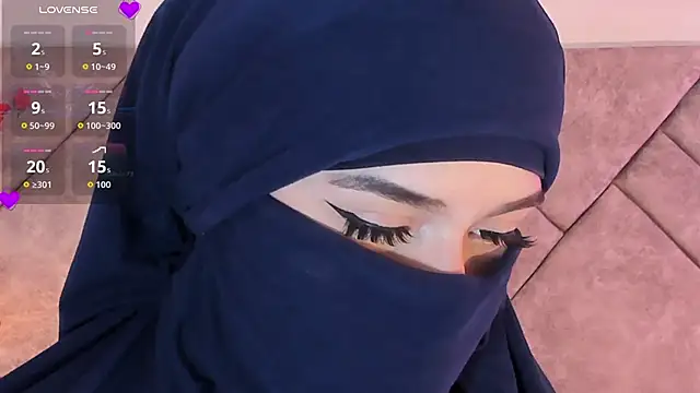 Snapshot of anna-henao chatting on 11-24-25, 07:24 anna-henao online show from 11-24-25, 07:24