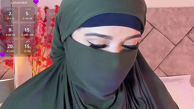 Snapshot of anna-henao chatting on 11-26-25, 08:43 anna-henao online show from 11-26-25, 08:43