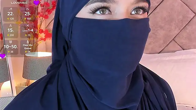 Snapshot of anna-henao chatting on 11-29-25, 09:51 anna-henao online show from 11-29-25, 09:51