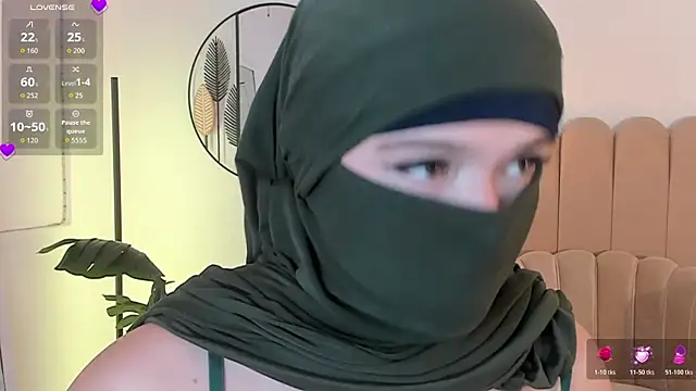 anna-henao online show from 04-13-26, 08:25