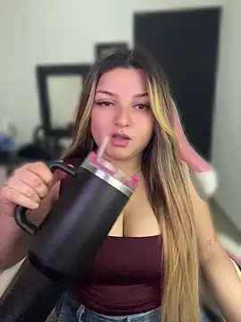 SweetPaige  online show from 07-20-26, 02:19