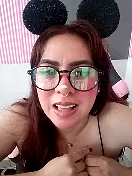 Snapshot of Celestte22 chatting on 04-12-26, 08:25 Celestte22 online show from 04-12-26, 08:25