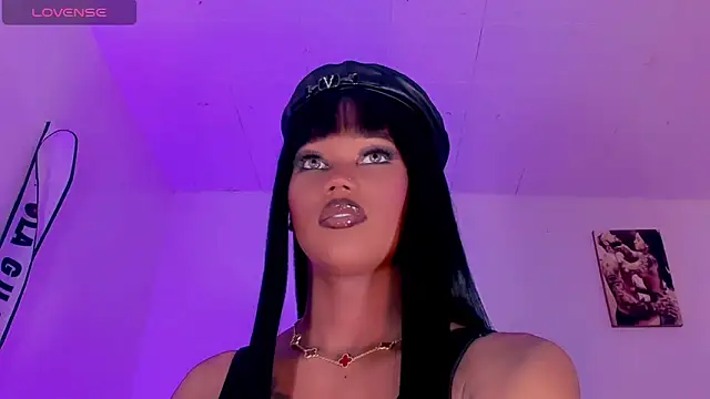 naomy  xx online show from 10-26-25, 02:06