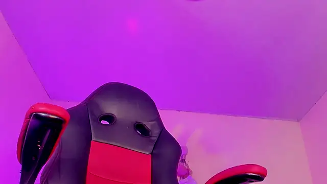 naomy  xx online show from 02-06-26, 03:22