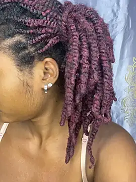 Snapshot of chocogirl01 chatting on 02-06-26, 04:54 chocogirl01 online show from 02-06-26, 04:54