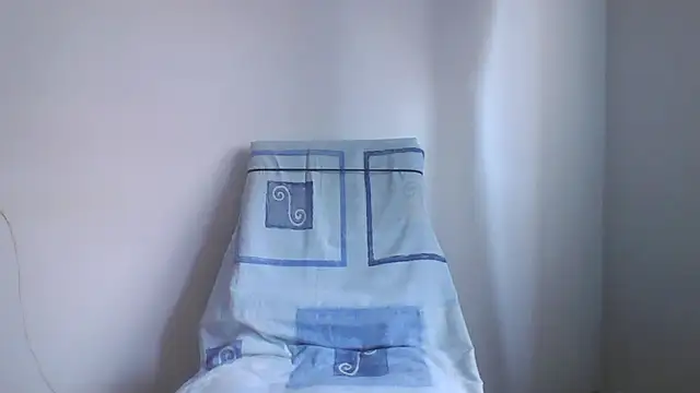 Snapshot of fl3xxx1 chatting on 04-14-26, 09:48 fl3xxx1 online show from 04-14-26, 09:48