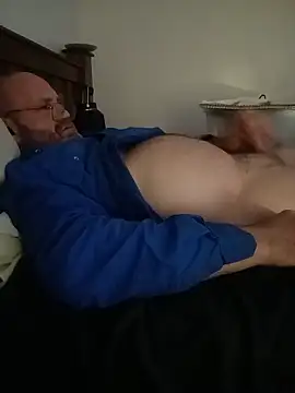 iambradz online show from 06-20-26, 04:32