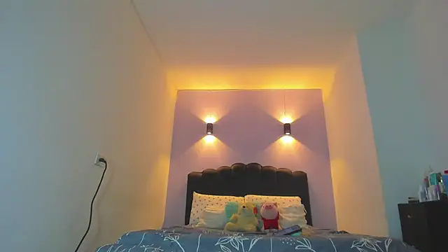 Sofia Clauss  online show from 02-27-26, 04:12