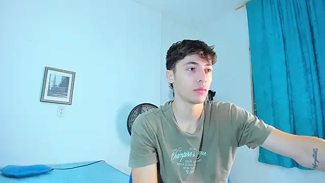 Snapshot of AlessandroDybala chatting on 02-07-26, 11:58 AlessandroDybala online show from 02-07-26, 11:58