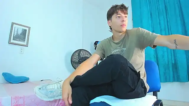 Snapshot of AlessandroDybala chatting on 03-03-26, 12:22 AlessandroDybala online show from 03-03-26, 12:22