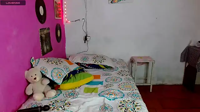 sensitive brunette online show from 01-16-25, 11:37